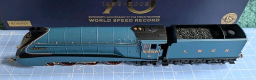 Hornby r2684 mallard 70th - hornby,