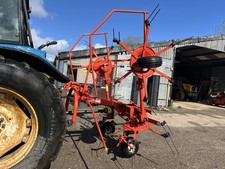 Kuhn rotor tedder tractor - kuhn,