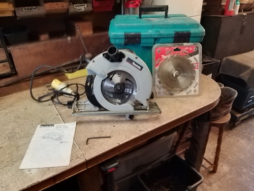 Used makita electric circular - makita,