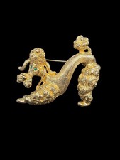 Vintage French Poodle Brooch – Gold Tone Green Rhinestone Dog Jewellery