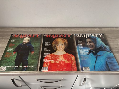 Majesty royal magazine - 3,