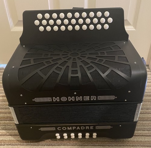 Hohner compadre button - compadre,