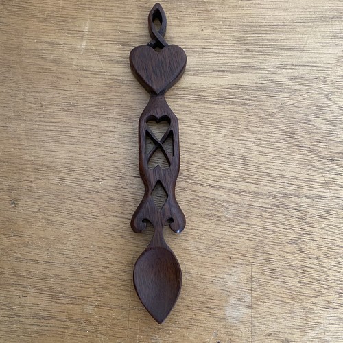 Vintage welsh wooden love - vintage,
