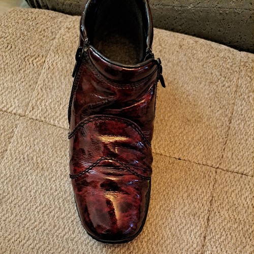 Red patent leather - patent, reiker