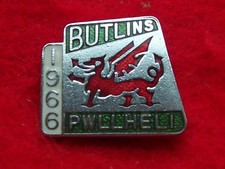 Vintage Butlins Badge from PWLLHELI in 1966 in Good Condition