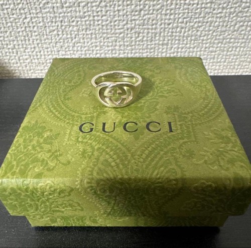 Gucci interlocking ring - g,