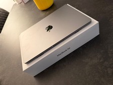 Apple MacBook  Air 13” M3