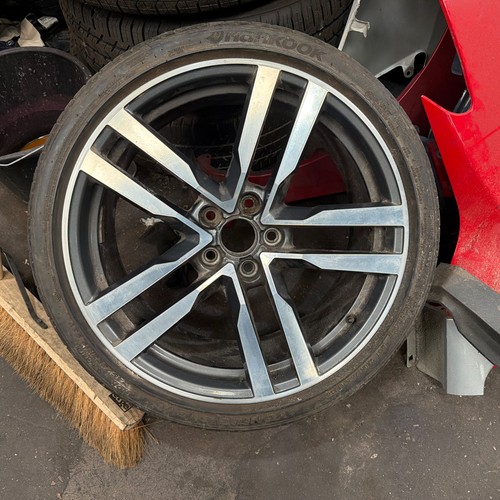 Audi silver tts alloy - audi, tt