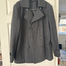 Men’s Grey Coat Size XL