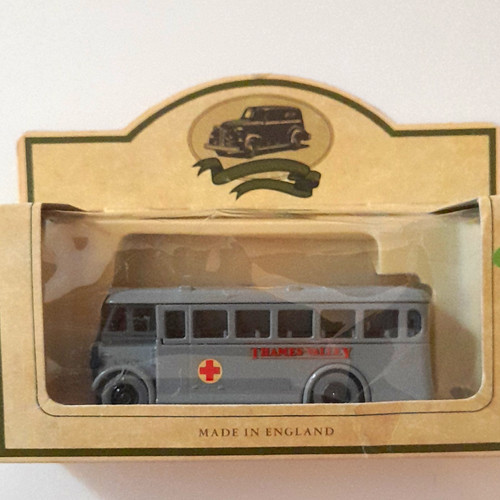 Lledo die cast bus model - lledo,
