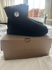100% Authentic Mini Bailey Button Bling UGG Boots In Black - Size UK5 EUR38