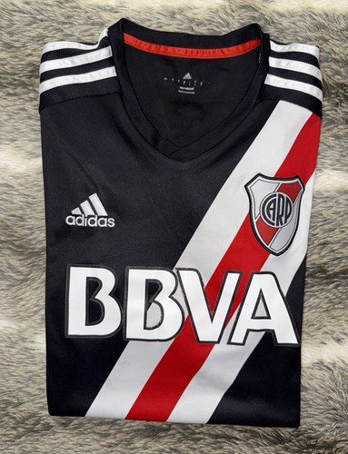 River plate 2016 2017 - 2016/2017, third