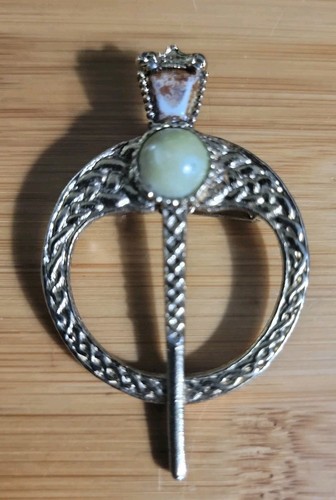 Vintage 1970s penannular - 1970s,