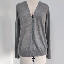 NEW Uniqlo Large Extra Fine Merino Wool Light Grey V-Neck Cardigan Uniform 