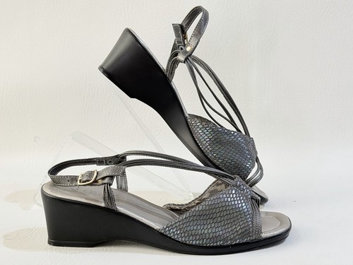 Lotus pewter iridescent - uk,