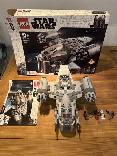 Lego star wars the - lego, mandalorian