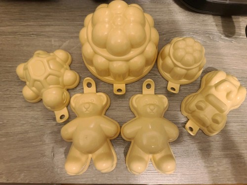 Vintage plastic jelly - plastic, x
