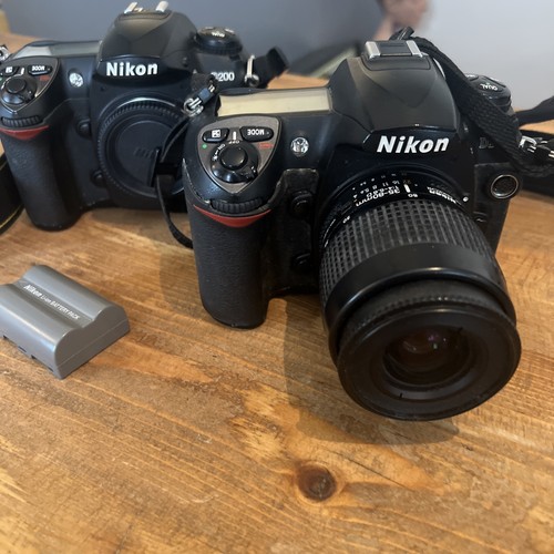 Nikon d200 dslr - x,