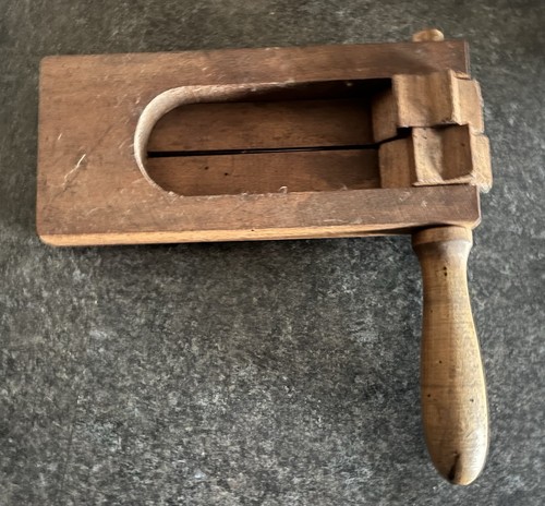Vintage wooden rattle clacker - rattle,