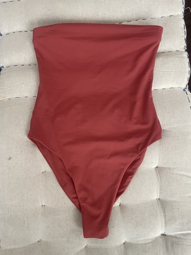 Toast swim free people astro - swim,