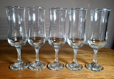 Set of 5 Twisted Stem