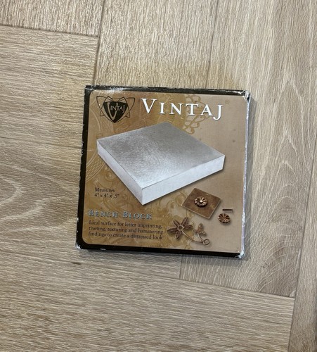 Vintaj steel bench - steel,
