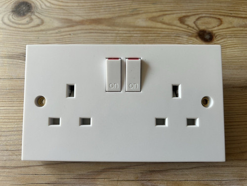 Box schneider electric - 5, ||