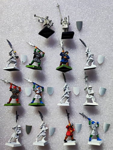 Bretonnian men arms - bretonnian, with