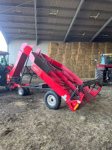 Kuhn af10 bale - bale, in