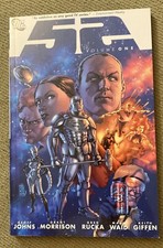 52 #1 (DC Comics July 2007)