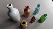 Vintage joblot bottles and jars, ceramic, coloured glass 