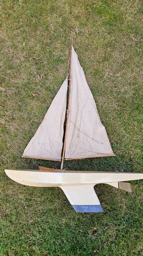Vintage large wooden - vintage, pond
