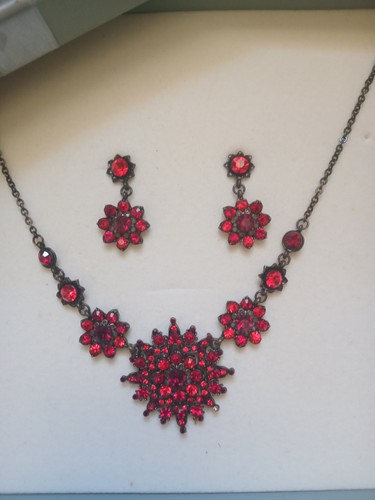 Vintage style red rhinestone - vintage,