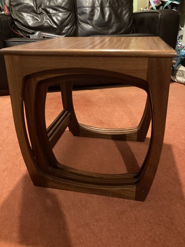 Nest sunelm tables - of,