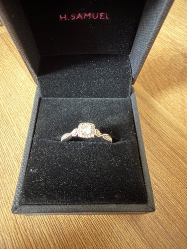 Brand new solitaire diamond - brand,