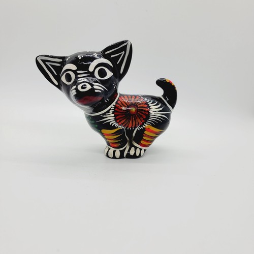 Chihuahua dog sculpture - dog,