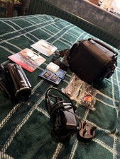 JVC Everio GZ-E15BEK 2.7" Full