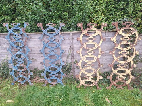 Vintage antique cast - 4,