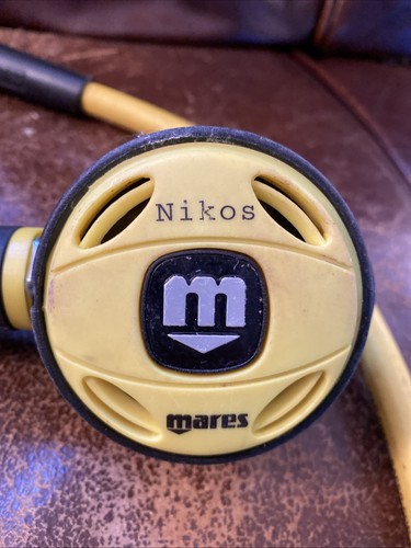 Mares nikos octopus octo - mares,