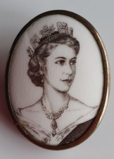 Royal Worcester Queen's