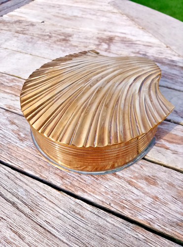 Vintage art deco - solid, brass