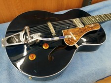 GODIN 5TH AVENUE NIGHT CLUB