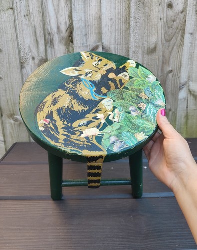 Vintage kids wooden - cat, stool