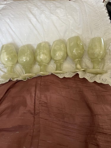 Set onyx hand carved - of,