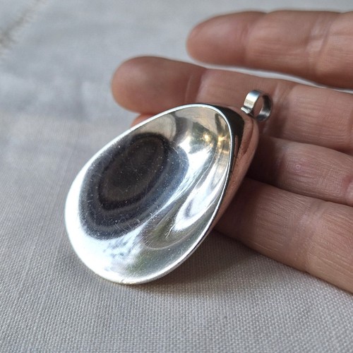 Georg jensen oyster pendant - oyster, by