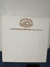 Collector Plate Frame Light