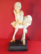 Novogratz Halloween Marilyn Monroe Skeleton 12" Statue - Holding Down Dress