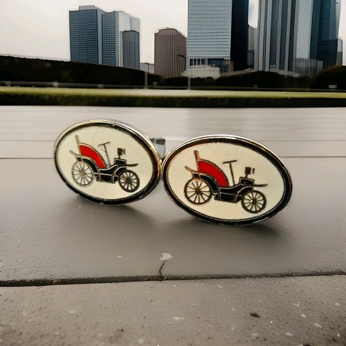 Pair vintage gold tone - vintage,