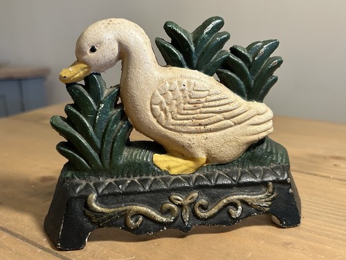 Vintage cottagecore cast iron - cast,