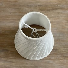 Dunhelm Twisted Pleat